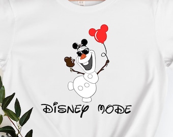 オラフ ディズニー モード、ディズニー シャツ、ディズニー バケーション モード、ファミリー ディズニー シャツ、お揃いのディズニー シャツ、ドール ホイップ シャツ、ディズニー バウンド シャツ。