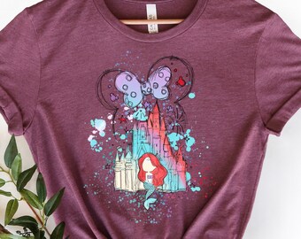 Camisa Ariel Princess, Camisa Castillo Acuarela Sirenita, Camisa Castillo Ariel, Camisa Sirenita, Camisa Vacaciones Familiares, Camisa Disney.
