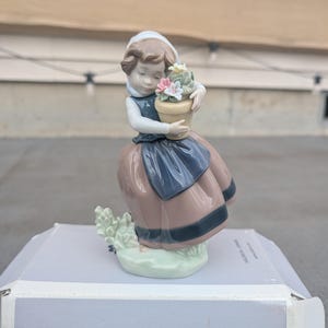 Lladro Spring Here - Etsy