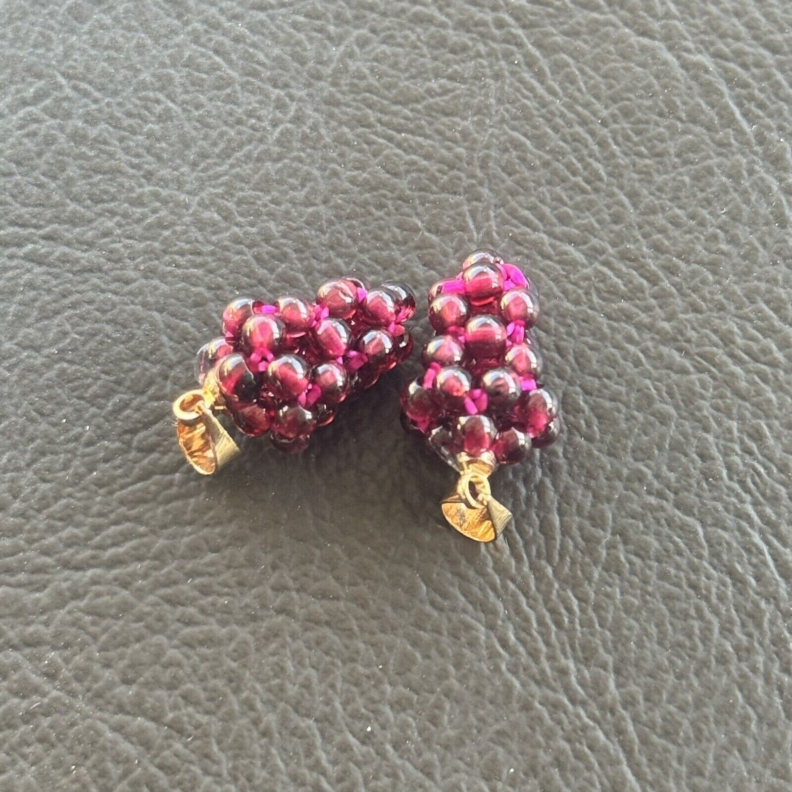 Pendentif en grappes de raisin - France