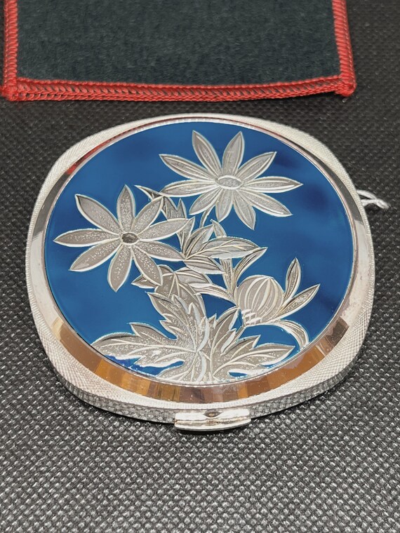 Japan Vintage Blue Compact Powder Mirror with Cel… - image 3