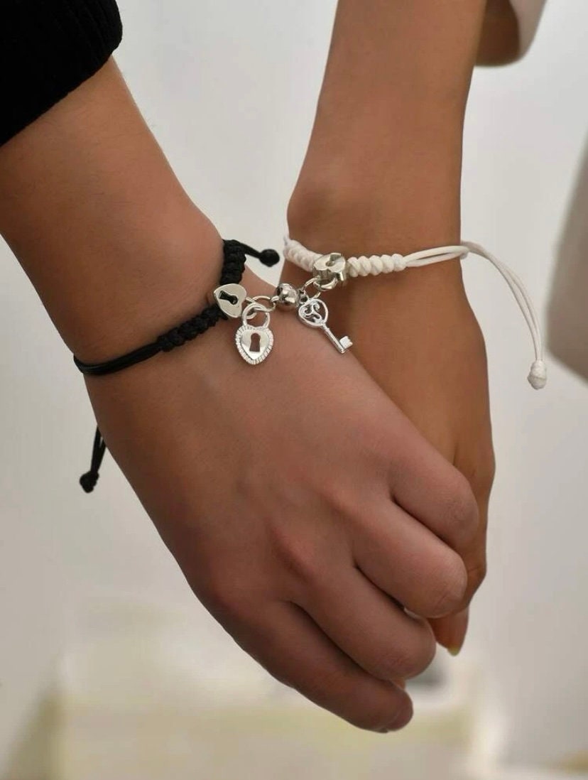 Matching Lock Bracelet and Key Necklace for Couples – Chimatch