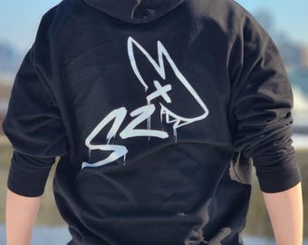 De afstandelijke hoodie