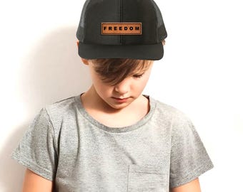 Gorra Freedom para niños, gorra Freedom para bebés y jóvenes, gorras patrióticas Richardson 112, gorra con parche de cuero USA Pride, regalo político, justicia para Charlie.