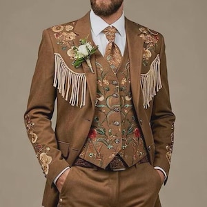 Men Designer 3Pc Brown Bespoke Country Western Suit Floral Flowers Embroidered Nudie Groomsmen Cowboy Cocktail Groom Wedding Prom Suit