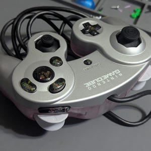 Pink Burst / Controller Gamecube OEM modificato