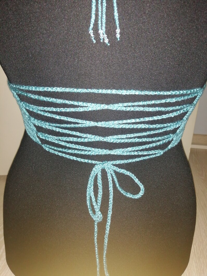 Sexy Square Neck Lace Up Tie Back Chunky Yarn Cropped Crochet Knit Bra