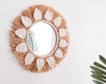 Miroir fait main Boho en raphia et feuille de coton et macramé. Décoration d'intérieur unique, miroir bohème, miroir macrome, 45 cm (17,7 inc.).