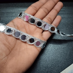 Beautiful  Silver Scalloped Cutwork Mirror Trim, Borde Espejo, Indian Lace Trim, Border for Waist Belt, Chokers, DIY Sewing, Decoration