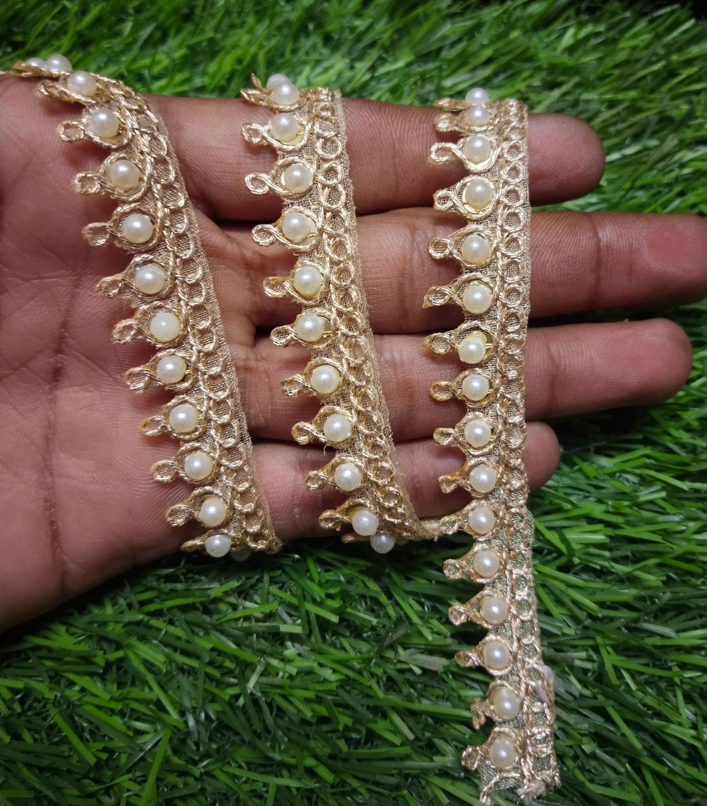 Tessuto Lucido Con Paillettes A Specchio Poligonale Con Geometria Blu E Viola - OneYard - Foto 4