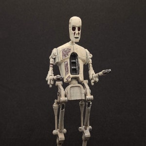 1:12 scale 8D8 Smelter Droid Black Series