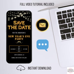 Pu&ograve; includere: Un invito digitale nero e dorato per una festa di Capodanno. L'invito presenta una ghirlanda di luci, il testo "Save the Date" in un font in stile insegna luminosa, e la data e l'ora della festa. L'invito include anche il testo "Per la festa di Capodanno degli Anderson" e la localit&agrave; "Santa Barbara, CA".