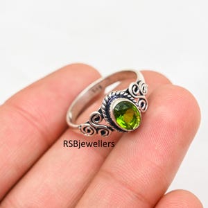 Solid 925 Sterling Silver Ring, Peridot Gemstone Ring, Handmade Ring, Promise Ring, Statement Ring, Engagement Ring, Woman Ring,