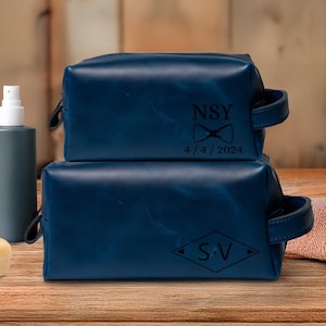 Laser Engraved Leather Travel Kit, Personalized Toiletry Bag for Anniversaries, Groomsmen, or Him, Groomsmen Gifts Personalized,Gift for Dad