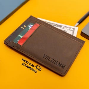 Billetera delgada personalizada, billetera delgada para tarjetas personalizada y minimalista, regalo de aniversario para él, tarjetero de cuero minimalista, regalo para él