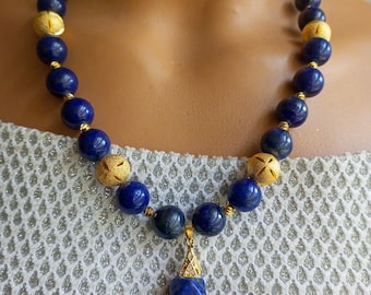 Handmade Lapis Lazuli Beaded Necklace – Navy Blue Gemstone Boho Jewelry