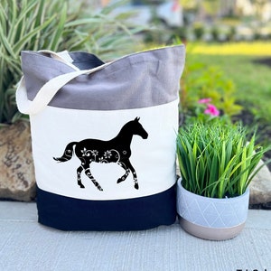 Floral Horse Tote Bag, Horse Lover Gift, Equestrian Gift, Horseback Riding Bag, Valentine Gift, Personalized Horse Bag, Horse Gift for Girls