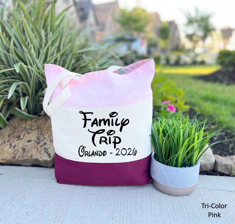 Custom Family Trip Bag, Family Vacation Bag, 2026 Family Trip Bag, Adventure Bag, Camping Gift, Beach Gift, Traveler Bag, Family Trip Gift Bild 2