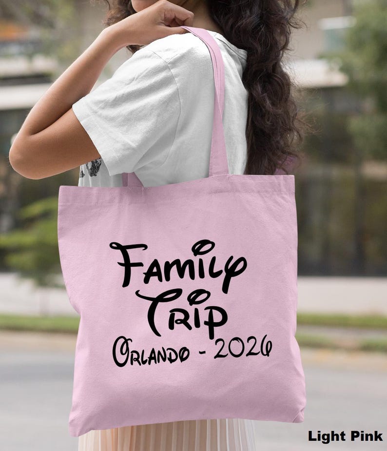 Custom Family Trip Bag, Family Vacation Bag, 2026 Family Trip Bag, Adventure Bag, Camping Gift, Beach Gift, Traveler Bag, Family Trip Gift Bild 8