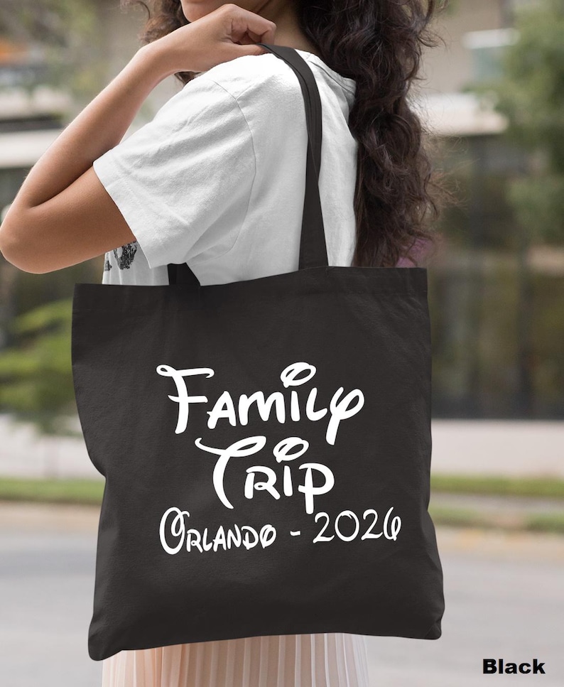 Custom Family Trip Bag, Family Vacation Bag, 2026 Family Trip Bag, Adventure Bag, Camping Gift, Beach Gift, Traveler Bag, Family Trip Gift Bild 6