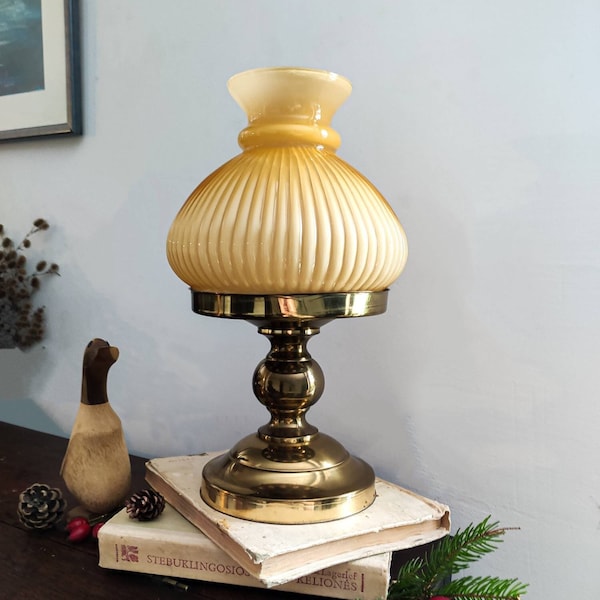 Table lamp, vintage Abo Randers lamp, desk lamp, Danish Vintage, yellow opal glass and brass.