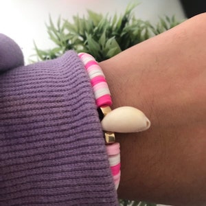 Pink Clay Bead Bracelet with Seashell
