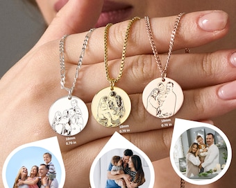 Custom Photo Necklace Family, Engraved Family Picture Necklace, Custom Disc Silhouette Necklace, Personalized Gift for Mom, Family Portrait
