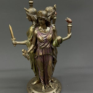 Hecate Sorcerer Figurines Decorative Miniature Statue