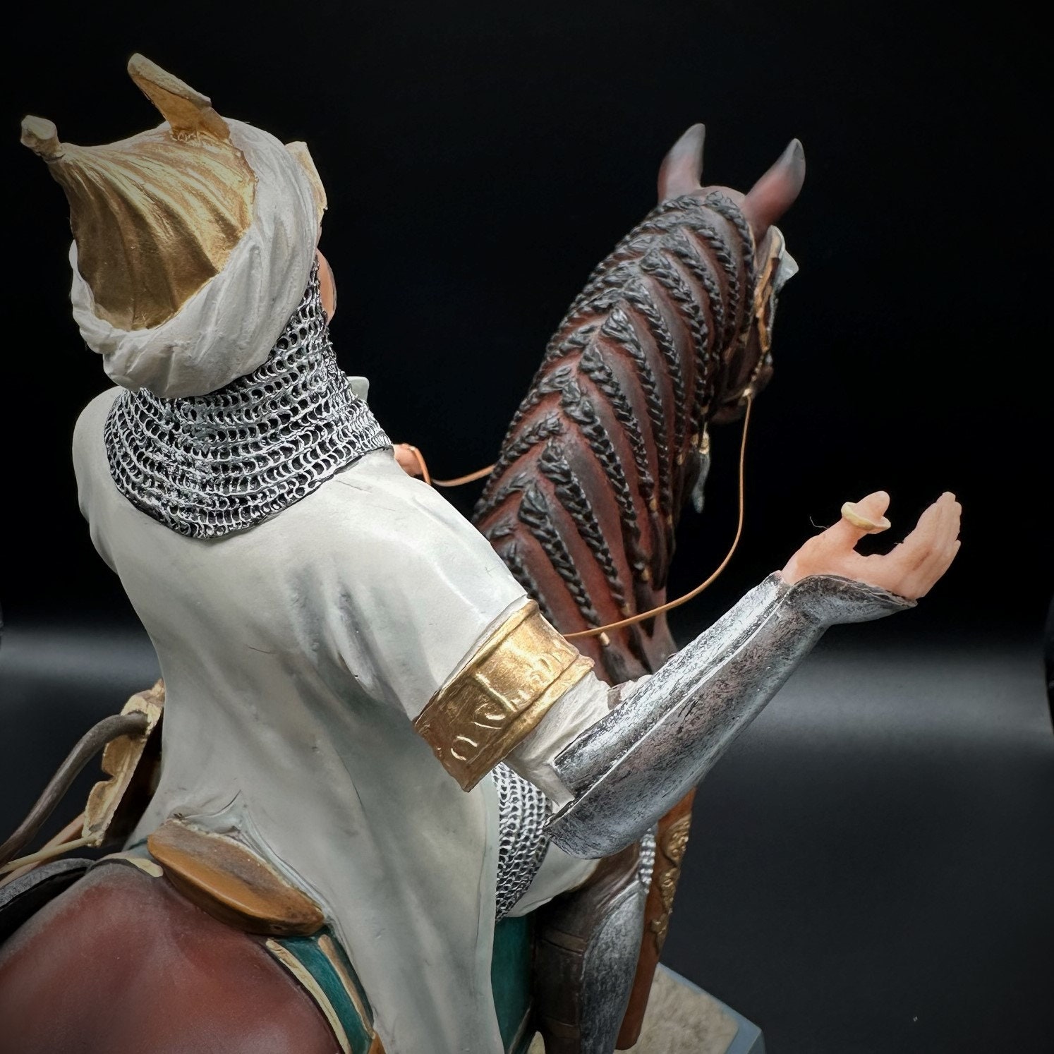 Sultan of the Great Seljuk Empire Alp Arslan Statue I Sultan Alparslan