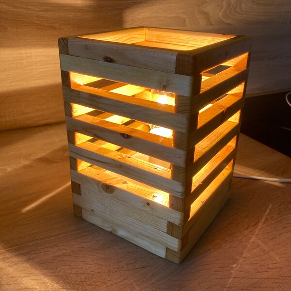 Lampe en bois