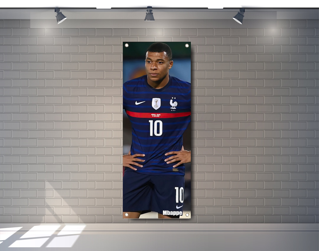 Affiche Toile Kylian Mbappé 40x60cm - Décor Murale Salon Chambre - Impression Haute Qualité - Football
