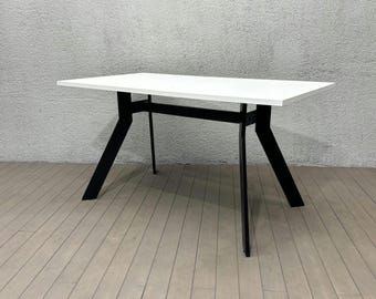 Metal Dining Table Legs: Customizable Steel Table Base