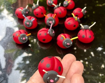 Topo de fondant comestível LadyBird/Ladybug para bolos infantis