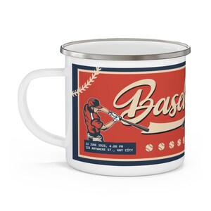 Spieltag Gebräu: Emaille-Tasse mit Baseball-Shirt-Thema