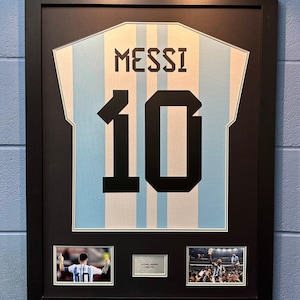 Kit para enmarcar camisetas EZ, estándar, en negro y plateado, con placa personalizada gratuita.