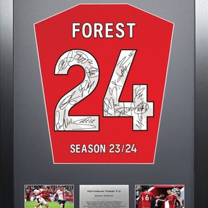 Cornice per maglietta autografata dal Team Machine della stagione 2024 del Nottingham Forest