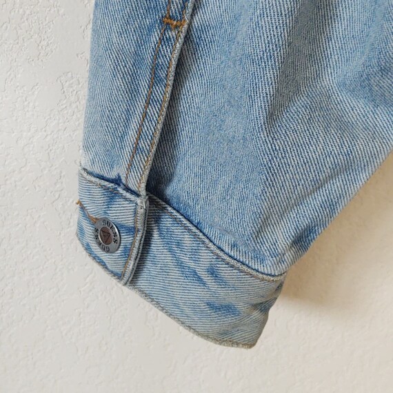 Vintage 90s Guess denim jean jacket light wash - image 8