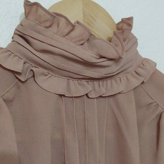 Vintage caramel color high neck ruffled blouse Gem