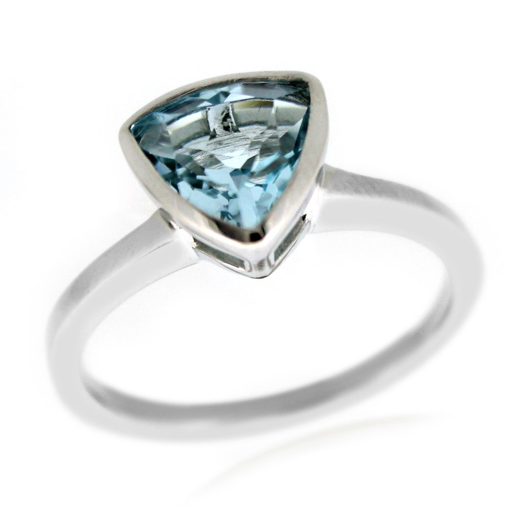 925 Sterling Silver Sky Blue Topaz Ring, Engagement Ring, Trillion Ring ...
