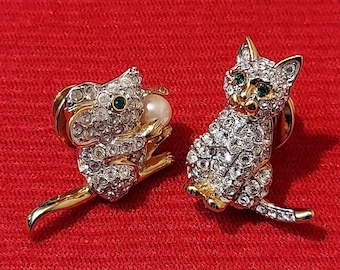 Vintage Swarovski Jeweler's Collection Cat and Mouse Crystal Lapel Pin Set