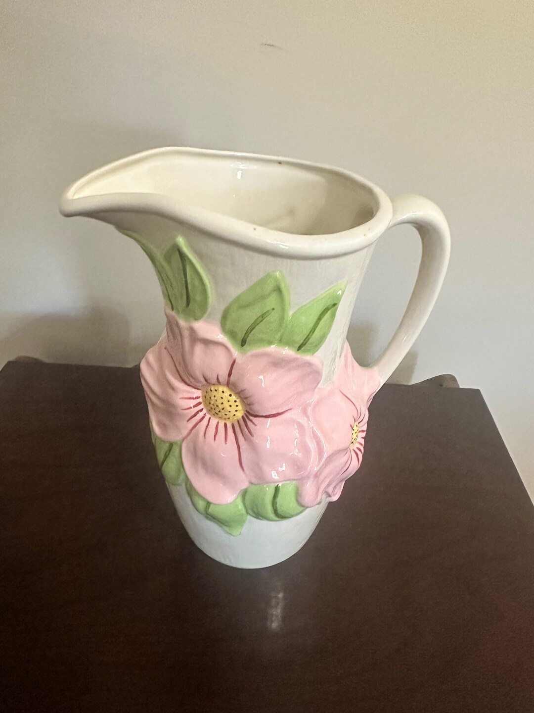 ヴィンテージ 陶器 ピッチャー ピンク 花器 花瓶 イタリア製 ビンテージ ピンクの花の陶器製ピッチャー - ヴィンテージピッチャー - ピンクの花