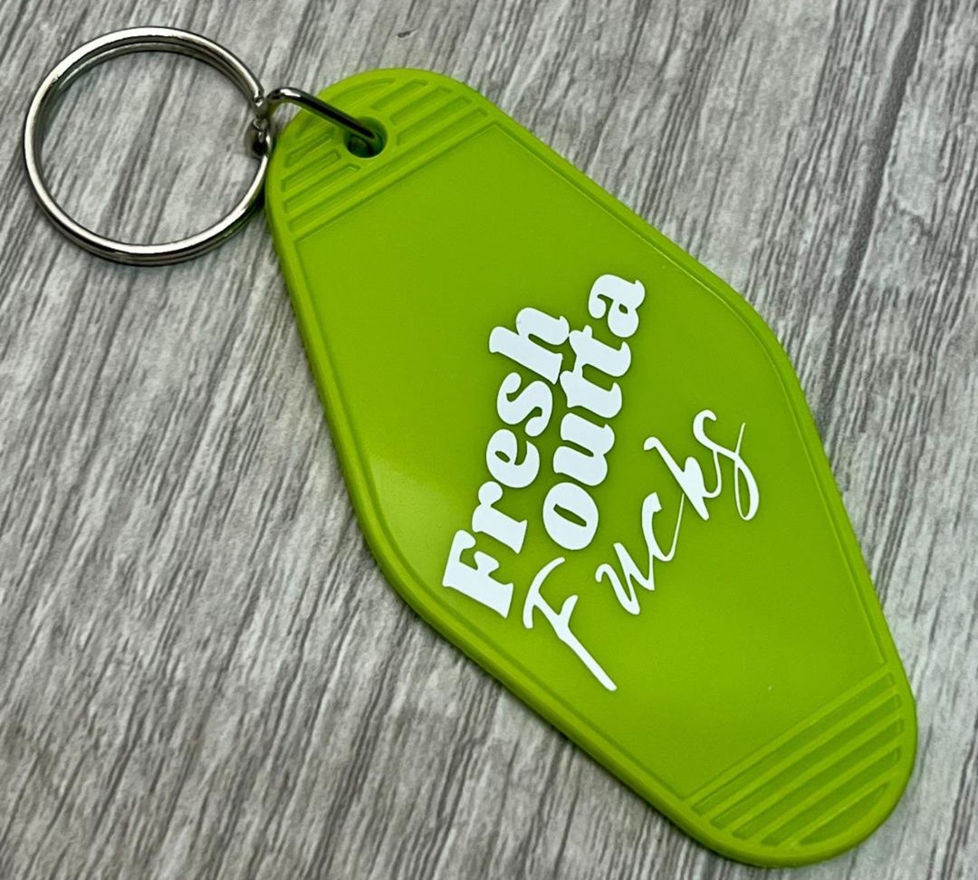 Fresh Pro Keychains Fresh Outta F*cks Motel Keychain: Retro Key Ring, Trendy Car Accessory ...