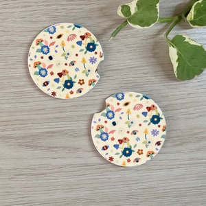 Sottobicchieri per auto retrò a forma di fungo: accessori per auto floreali alla moda, set da due