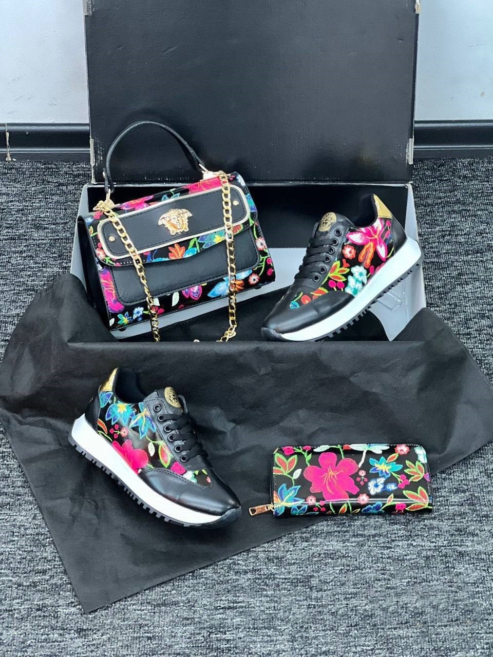 Matching sneakers online and purse set