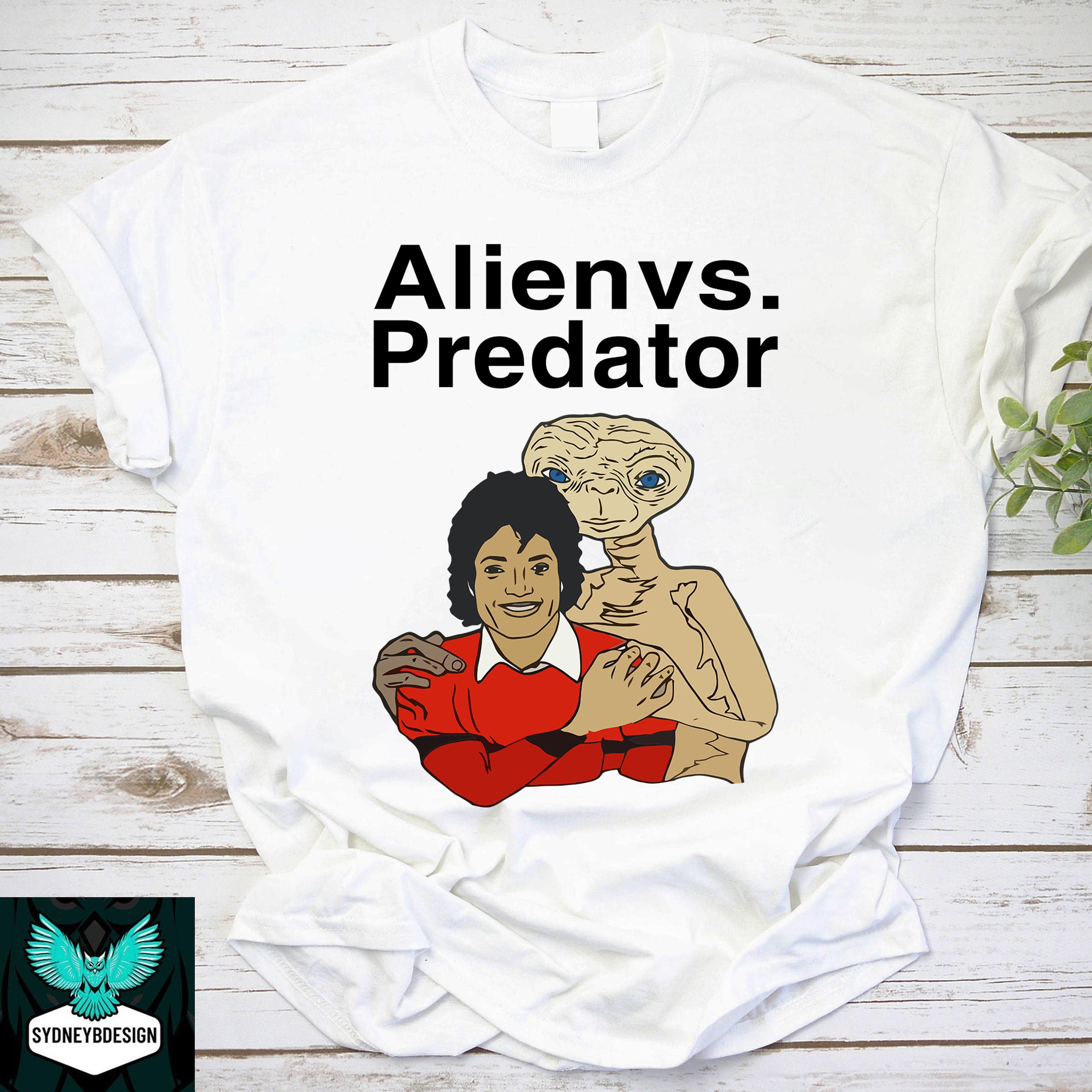 RARE Vintage Aliens Vs Predator Mega Print T Shirt Size XL Comic Images 90s