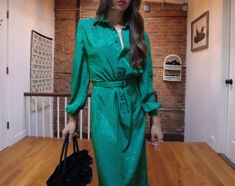 Green Satin 1980's Tiger Print Dress with Matching Belt - Size 8, USA Made