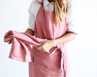 Chef inspired linen apron with pockets for cooking enthusiast. Home kitchen baking essentials, professional gear, one size unisex durable