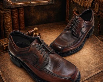 Vintage G.H. Bass Leather Bike Toe Oxfords - Made in Italy Dress Shoes - Men 7.5