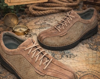 VINTAGE 2004 Merrell World Myth Leather Oxfords Size 8 | Gorpcore Map Sole Rare