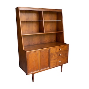 Drexel Declaration Hutch